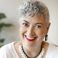 Saundra Davis
